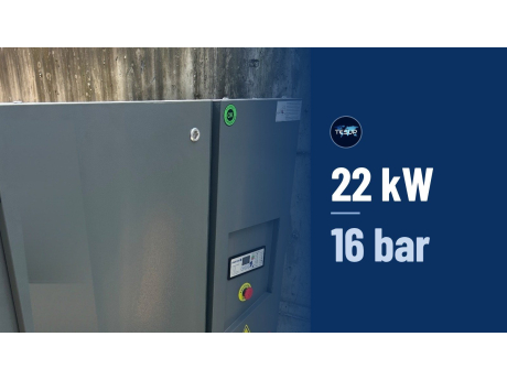 Ein neuer 22-kW-Druckluftkompressor für 16 bar, geliefert an einen TESUP-Produktionsstandort