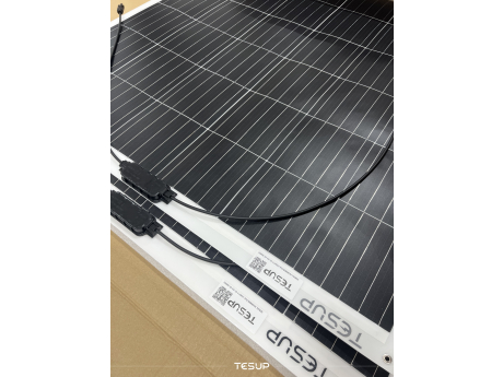 Flexibel Zonnepaneel – Hoogwaardige Afwerking en Prestaties