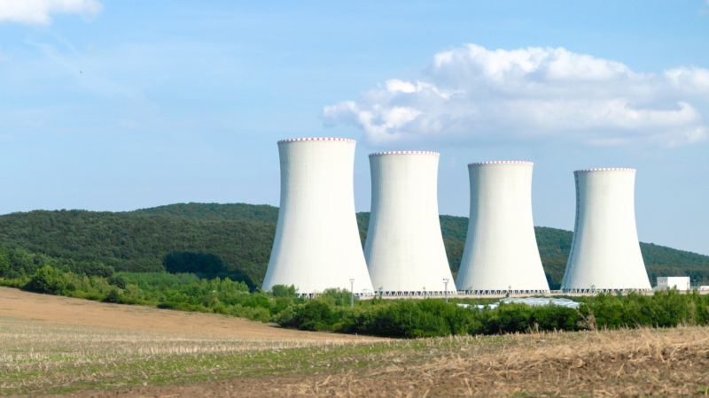 Nous vendons des éoliennes. Cet été, le problème, c'était le vent.