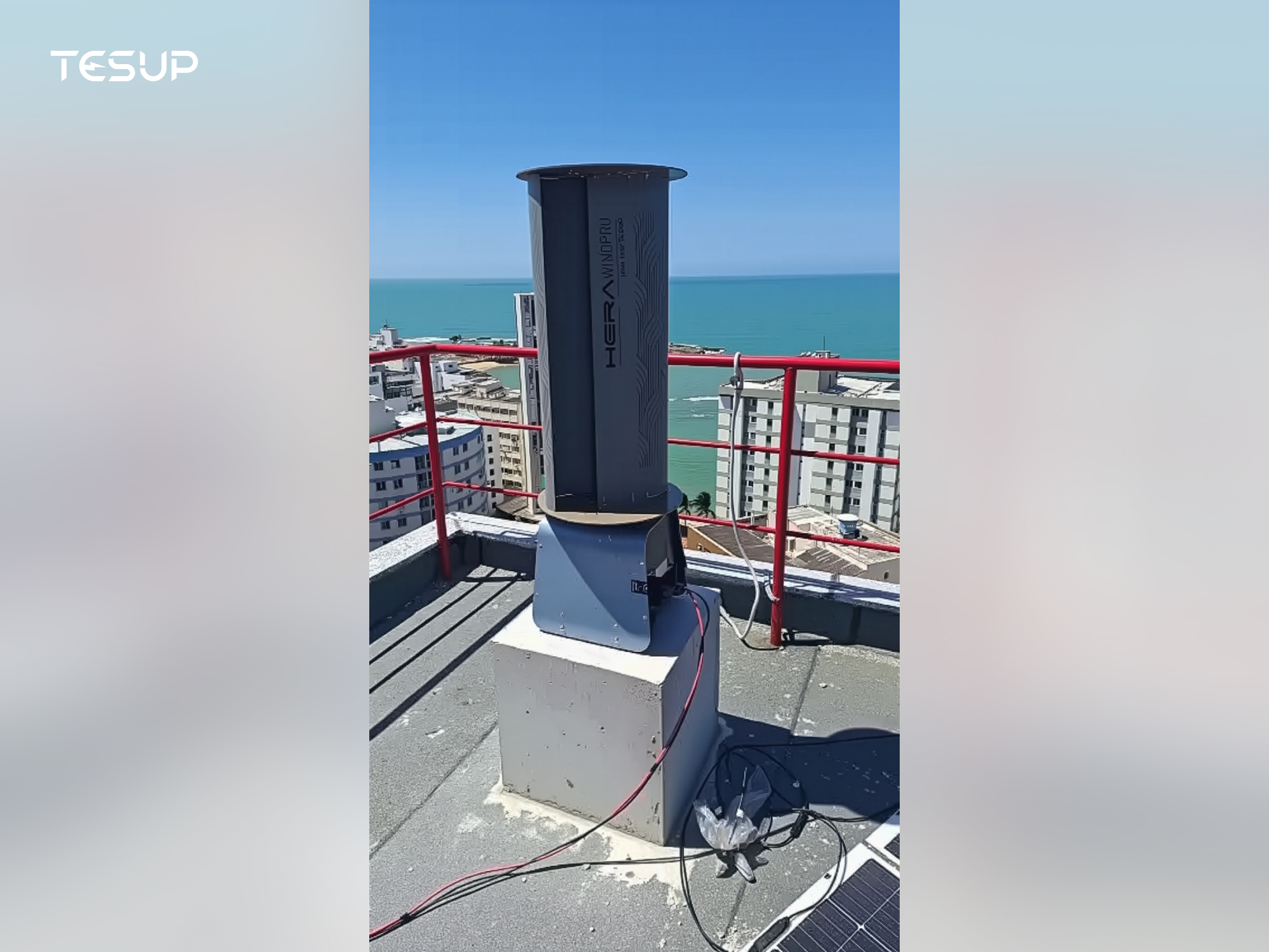 Mira cómo los aerogeneradores TESUP dan energía a tu azotea