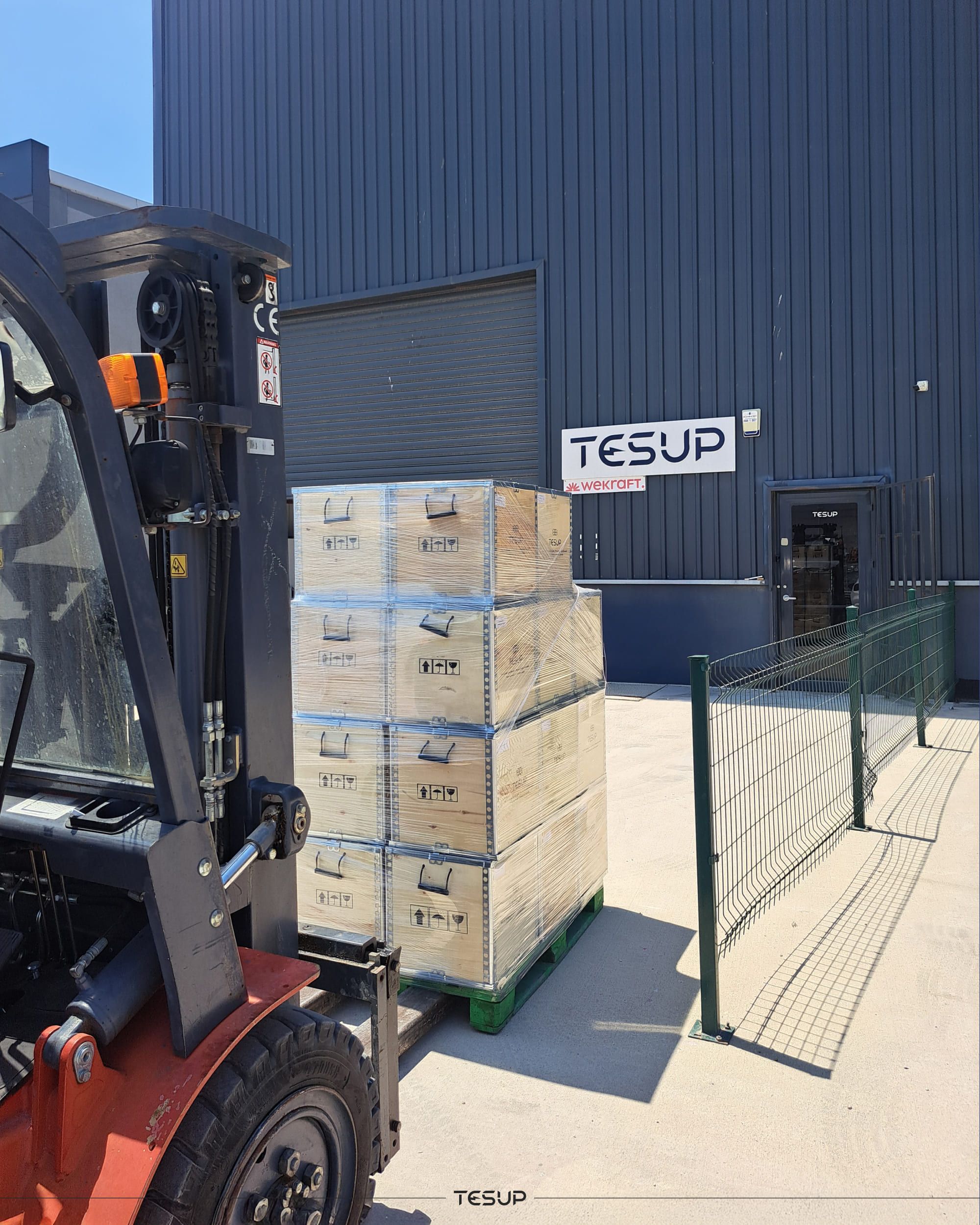 TESUP solar panels