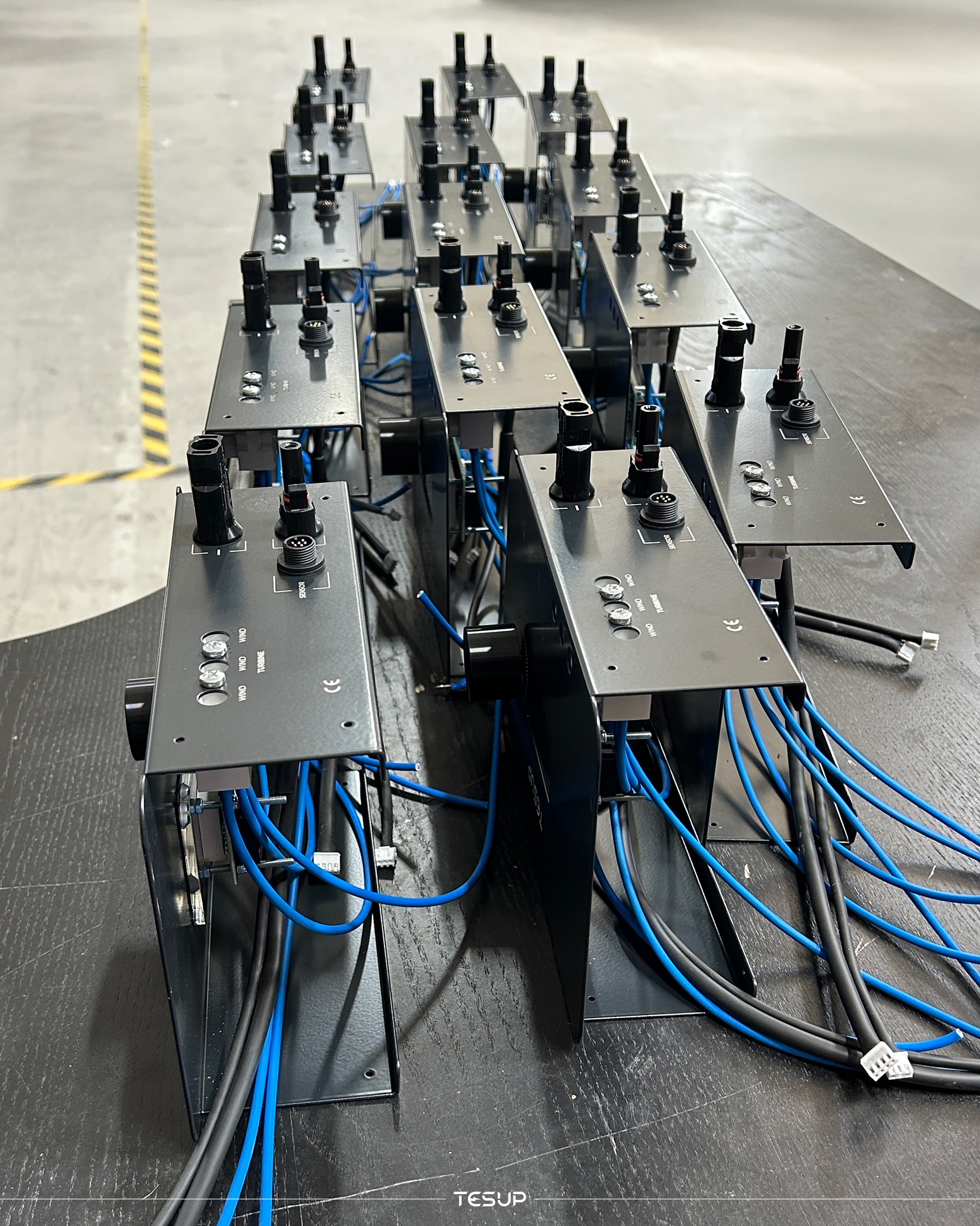 TESUP Charge Controller Interior